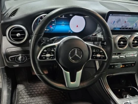 Mercedes-Benz GLC 300 AMG Night Package (CARFAX) - 39900 лв. / 20400.55 € - 55396348 7