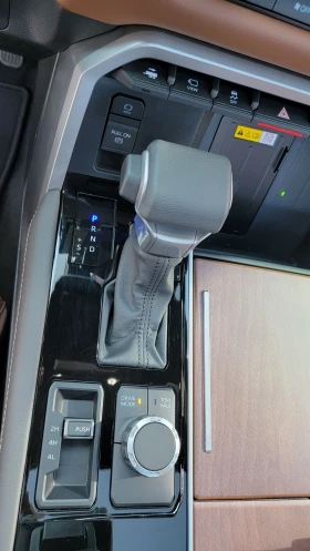 Toyota Tundra - 67000 € / 131040.61 лв. - 94190681 11