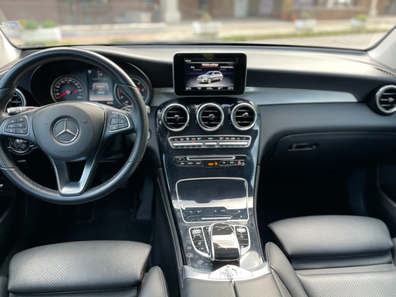 Mercedes-Benz GLC 250, снимка 13 - Автомобили и джипове - 46990698