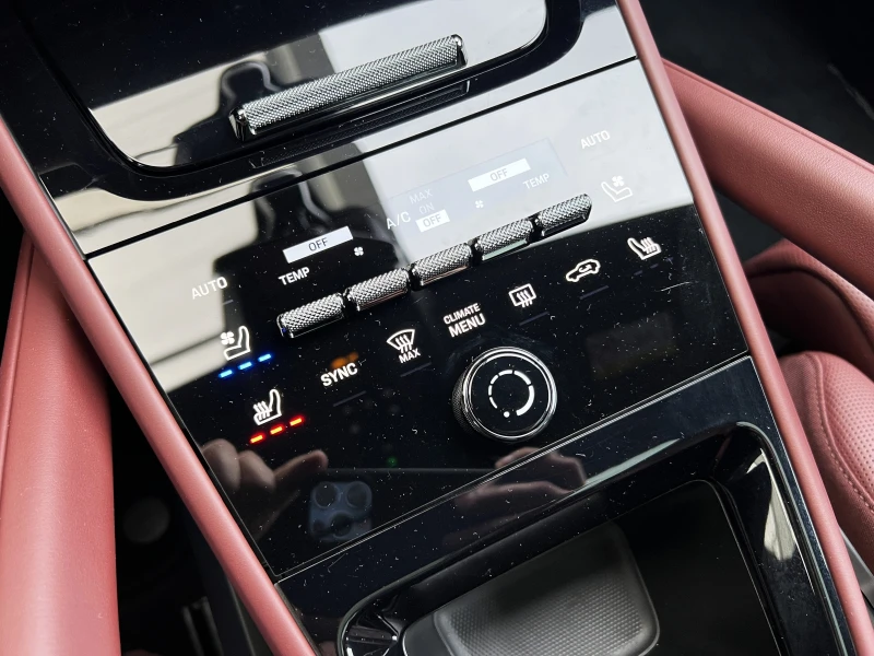 Porsche Cayenne GTS/FACELIFT/SPORTDESIGN/BOSE/MATRIX/PANO/360/LIFT, снимка 13 - Автомобили и джипове - 52196244