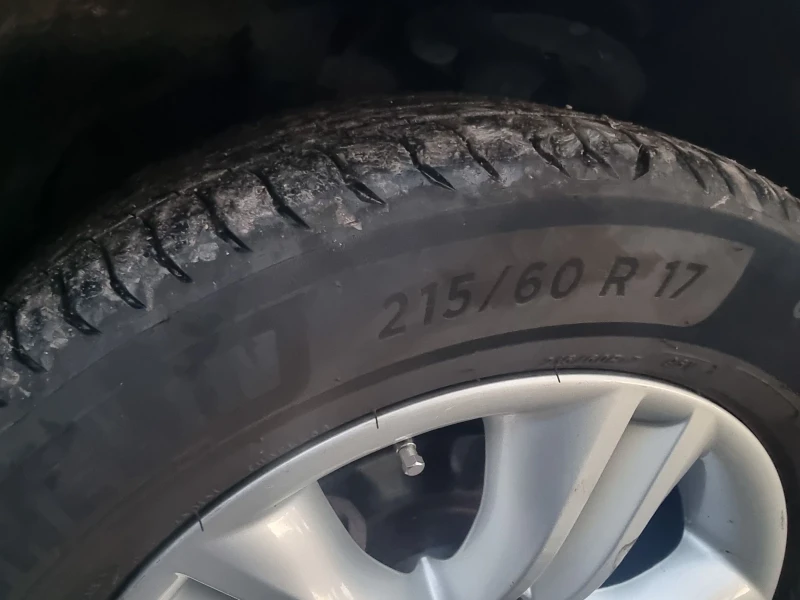 Nissan Qashqai 1, 5dci, снимка 17 - Автомобили и джипове - 52623201