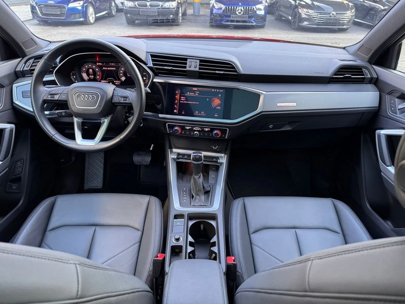 Audi Q3 45 TFSI S Line Qattro PREMIUM+ , снимка 11 - Автомобили и джипове - 52410203