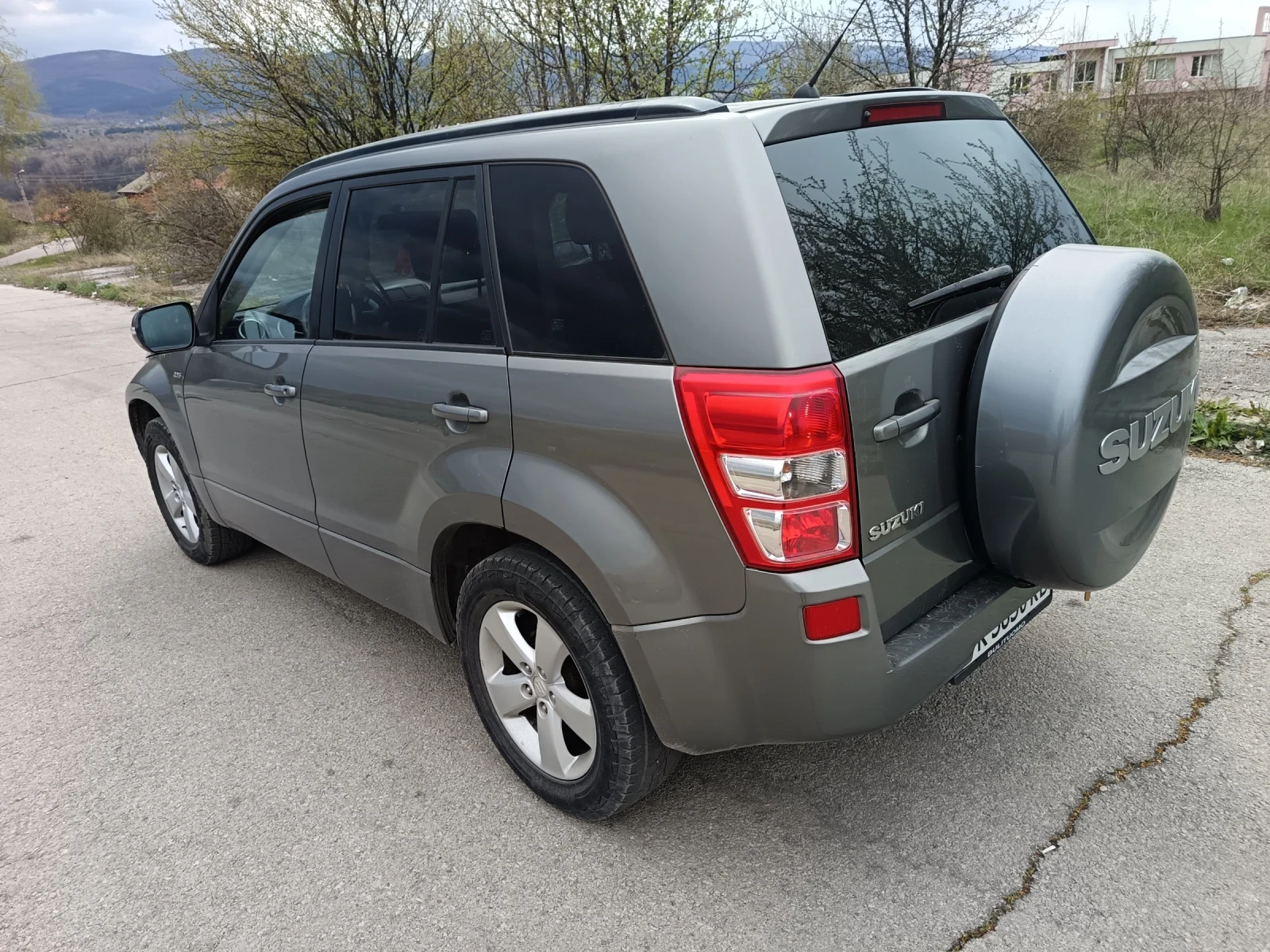Suzuki Grand vitara 1.9d - изображение 4