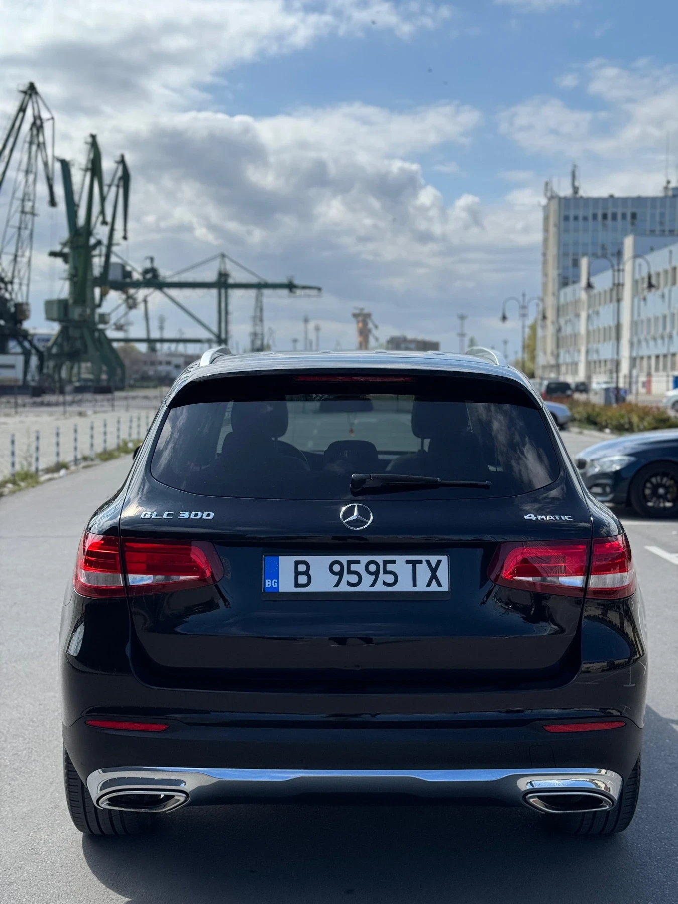 Mercedes-Benz GLC 300 4MATIC - изображение 4