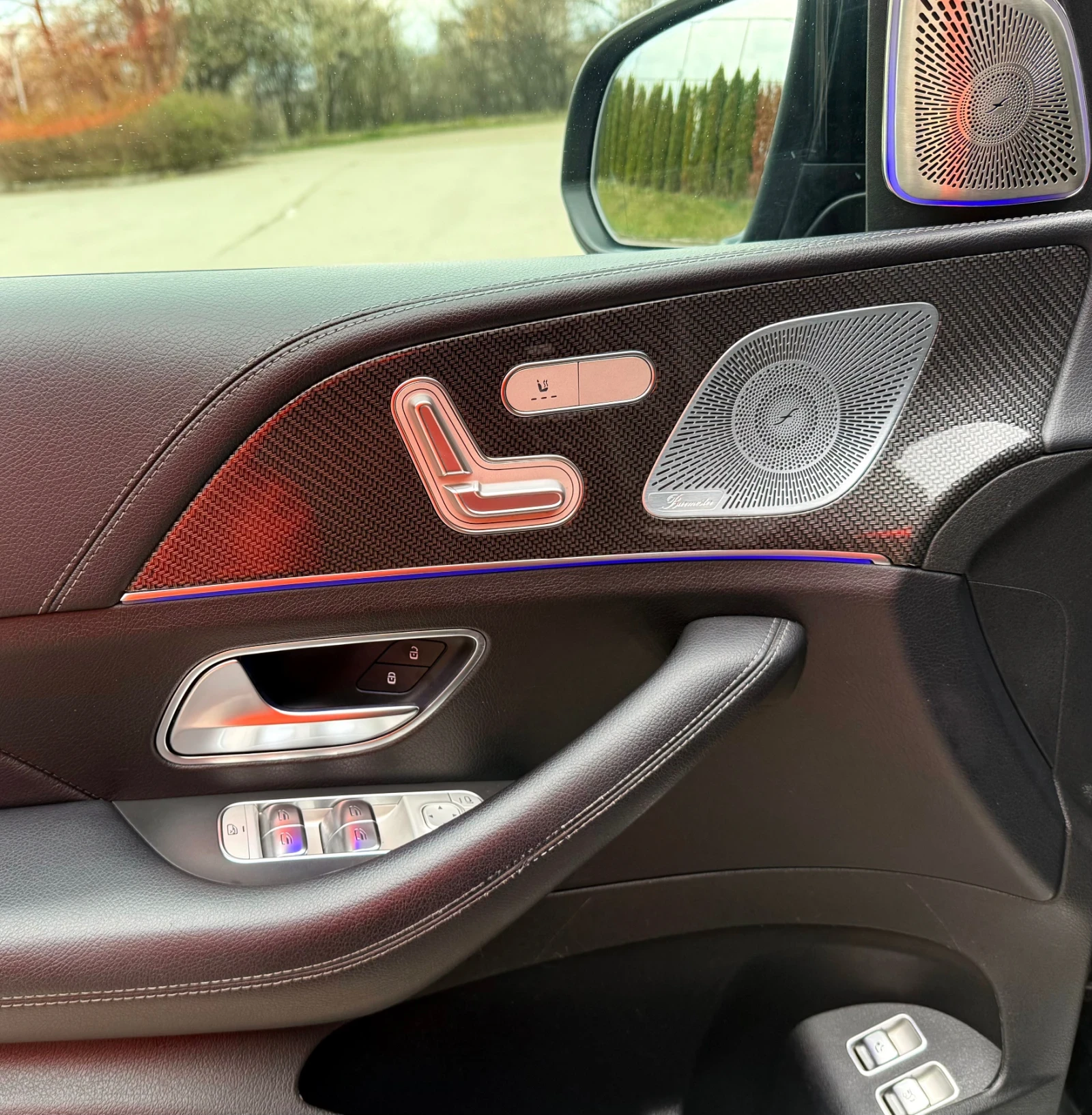 Mercedes-Benz GLE 400 d AMG/Distronic/Burmaster3D/Panorama/22 , снимка 8 - Автомобили и джипове - 53905030