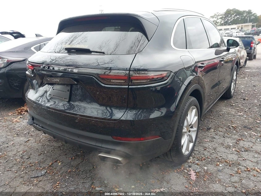 Porsche Cayenne 3l E-Hybrid Platinum Edition, снимка 4 - Автомобили и джипове - 53937732
