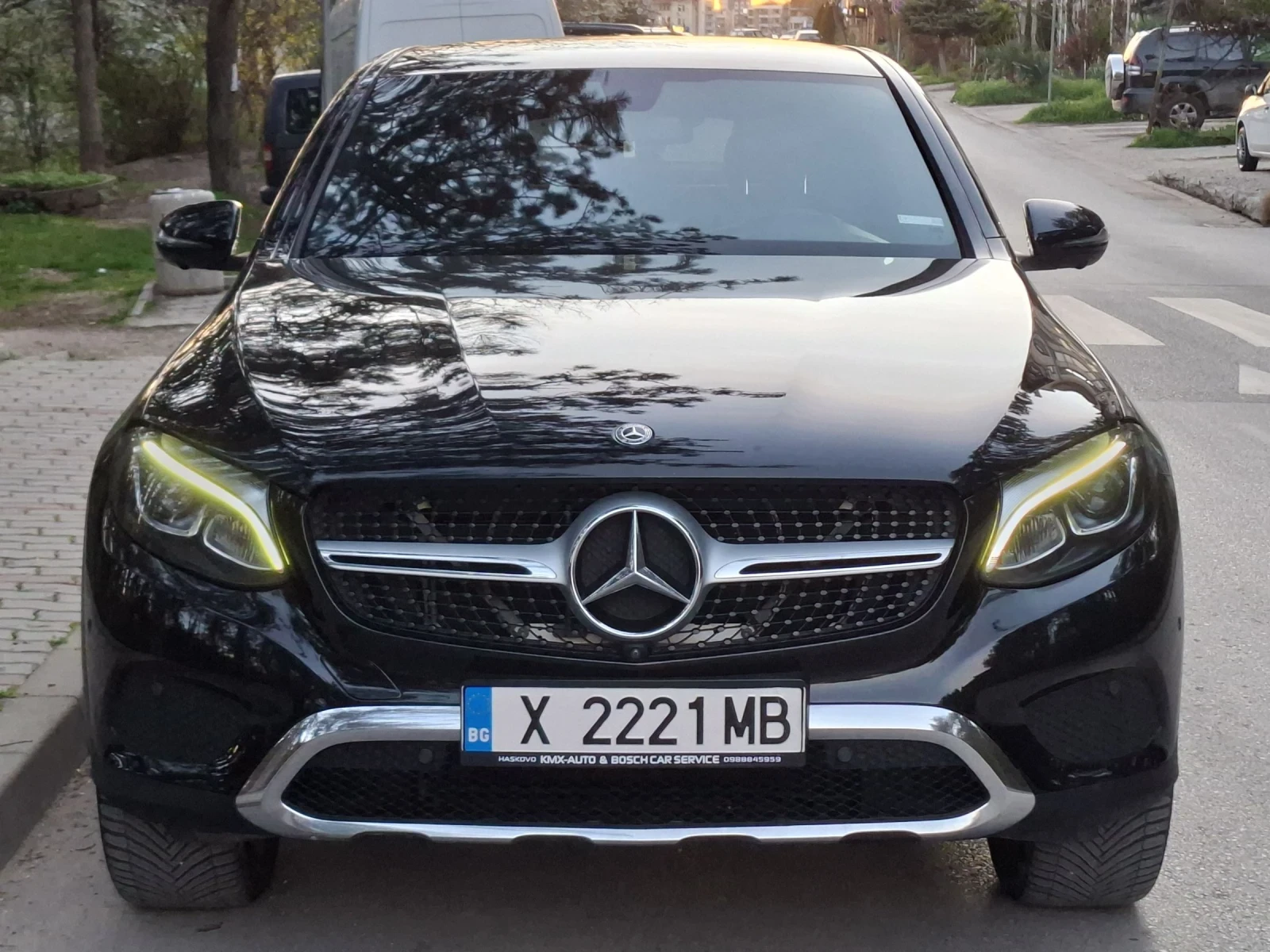 Mercedes-Benz GLC 350E, снимка 2 - Автомобили и джипове - 54115251