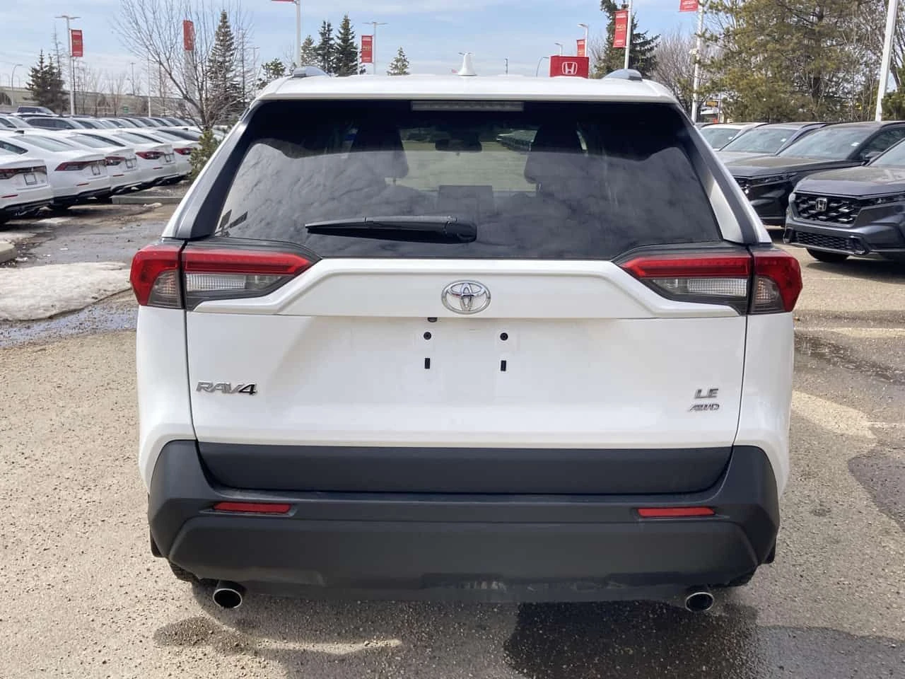 Toyota Rav4 * LE * АВТОКРЕДИТ БЕЗ ПЪРВОНАЧАЛНА ВНОСКА* , снимка 4 - Автомобили и джипове - 54903770
