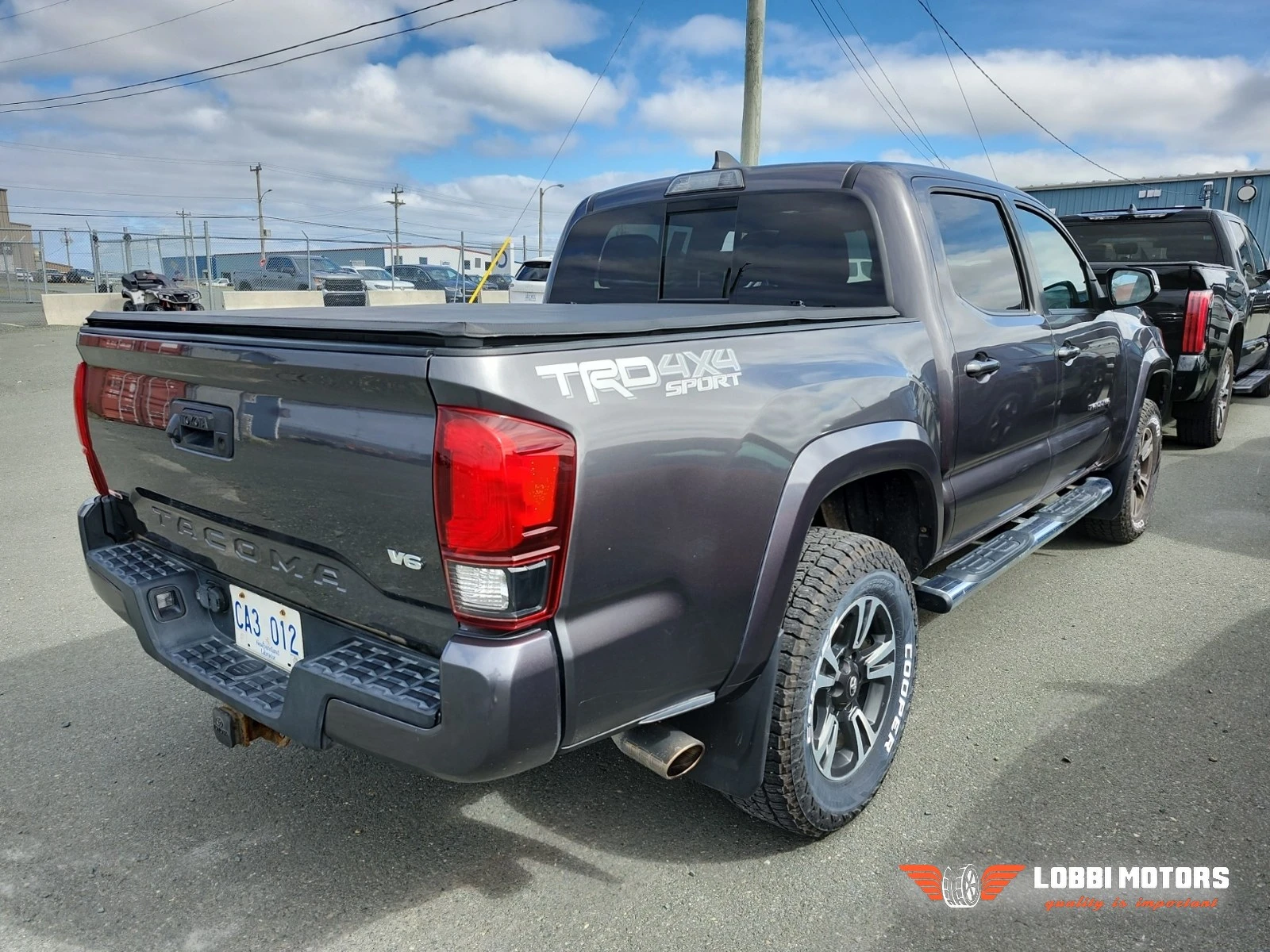 Toyota Tacoma, снимка 2 - Автомобили и джипове - 56099175