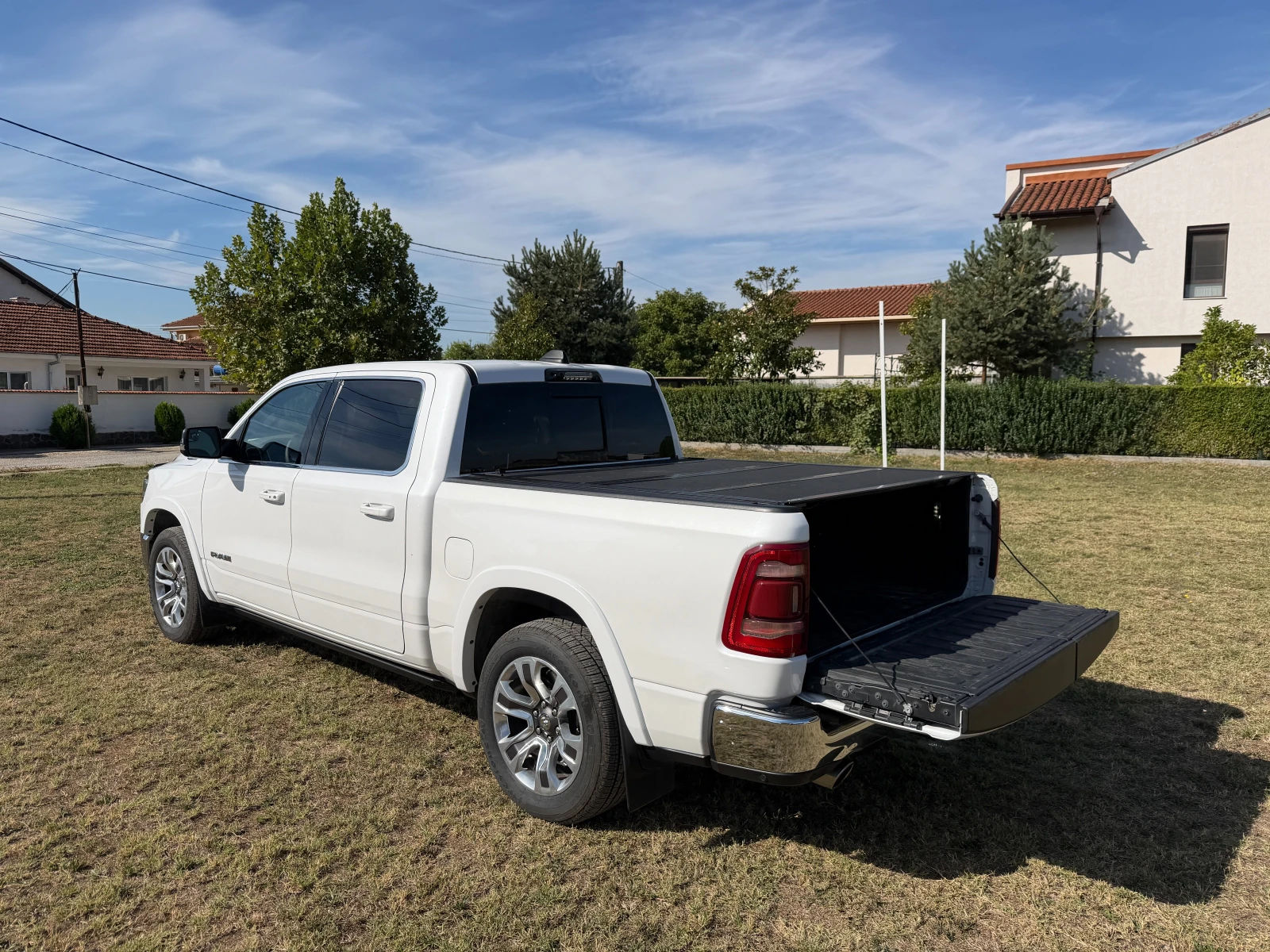 Dodge RAM 1500 5.7 HEMI* Limited-LongHorn* , Full, снимка 10 - Автомобили и джипове - 56134057