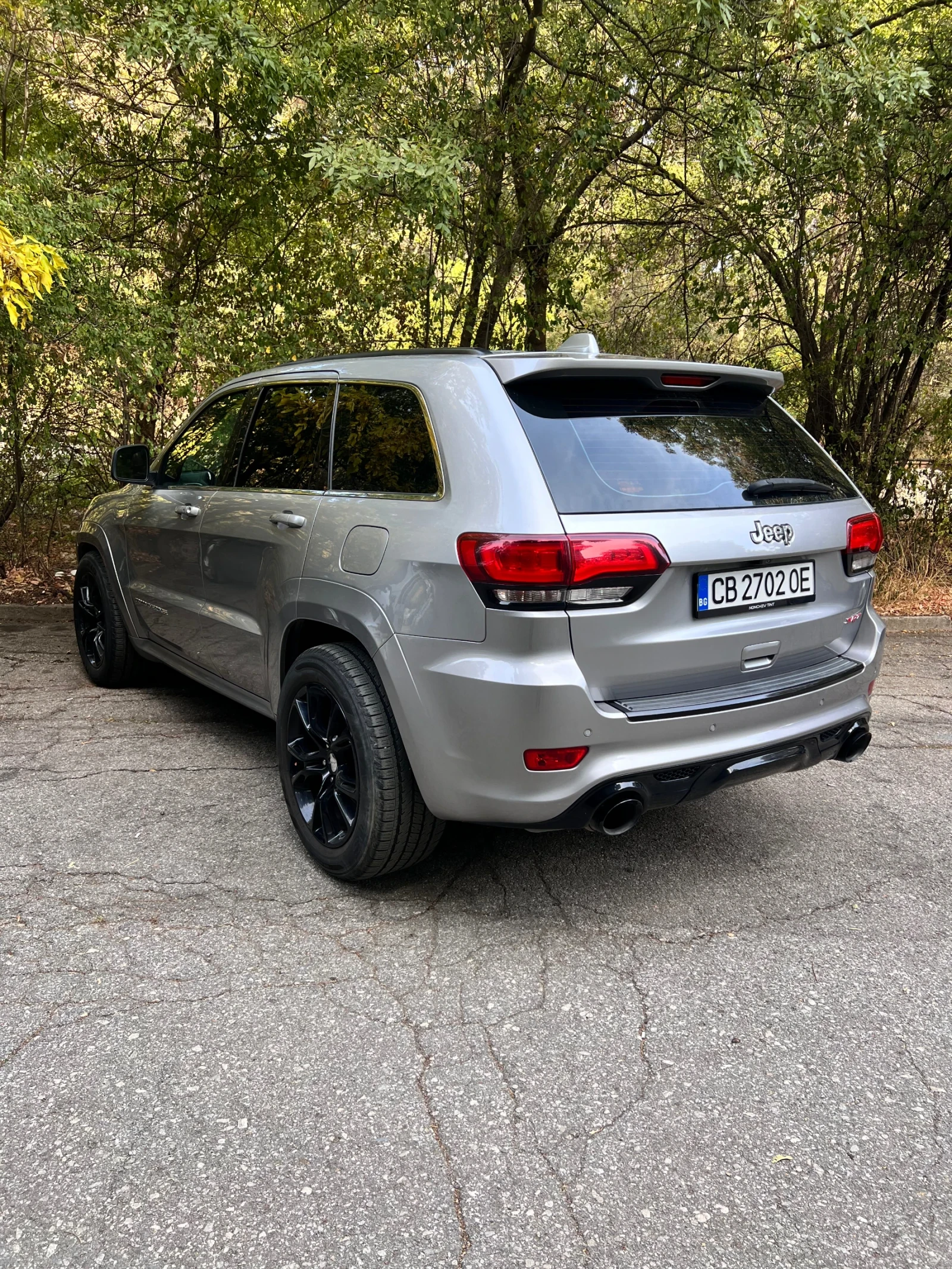 Jeep Grand cherokee SRT, снимка 5 - Автомобили и джипове - 56389436