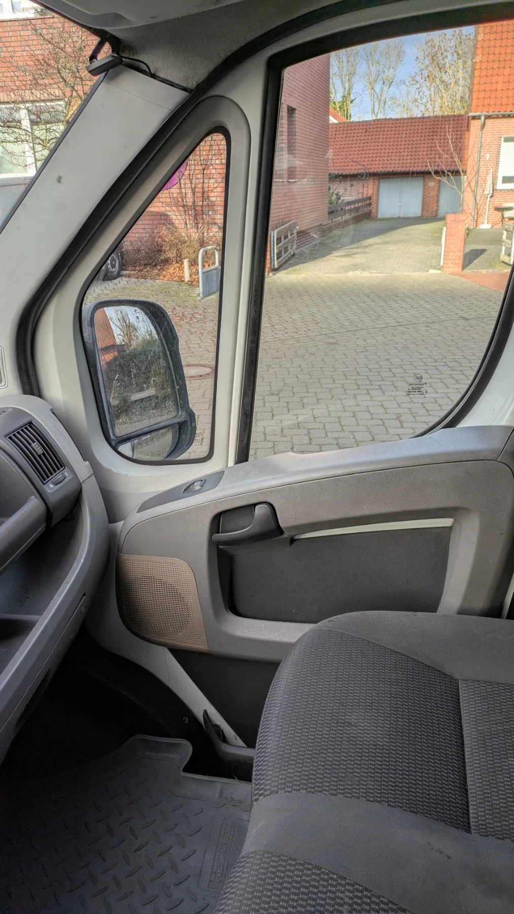 Citroen Jumper 2.2 HDI - изображение 9