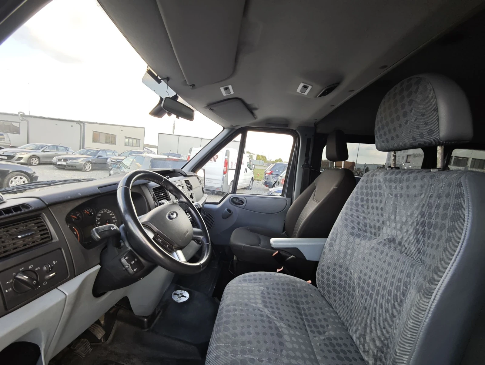Ford Transit, снимка 9 - Бусове и автобуси - 56328674
