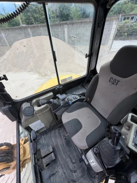 Багер Cat 303, снимка 9