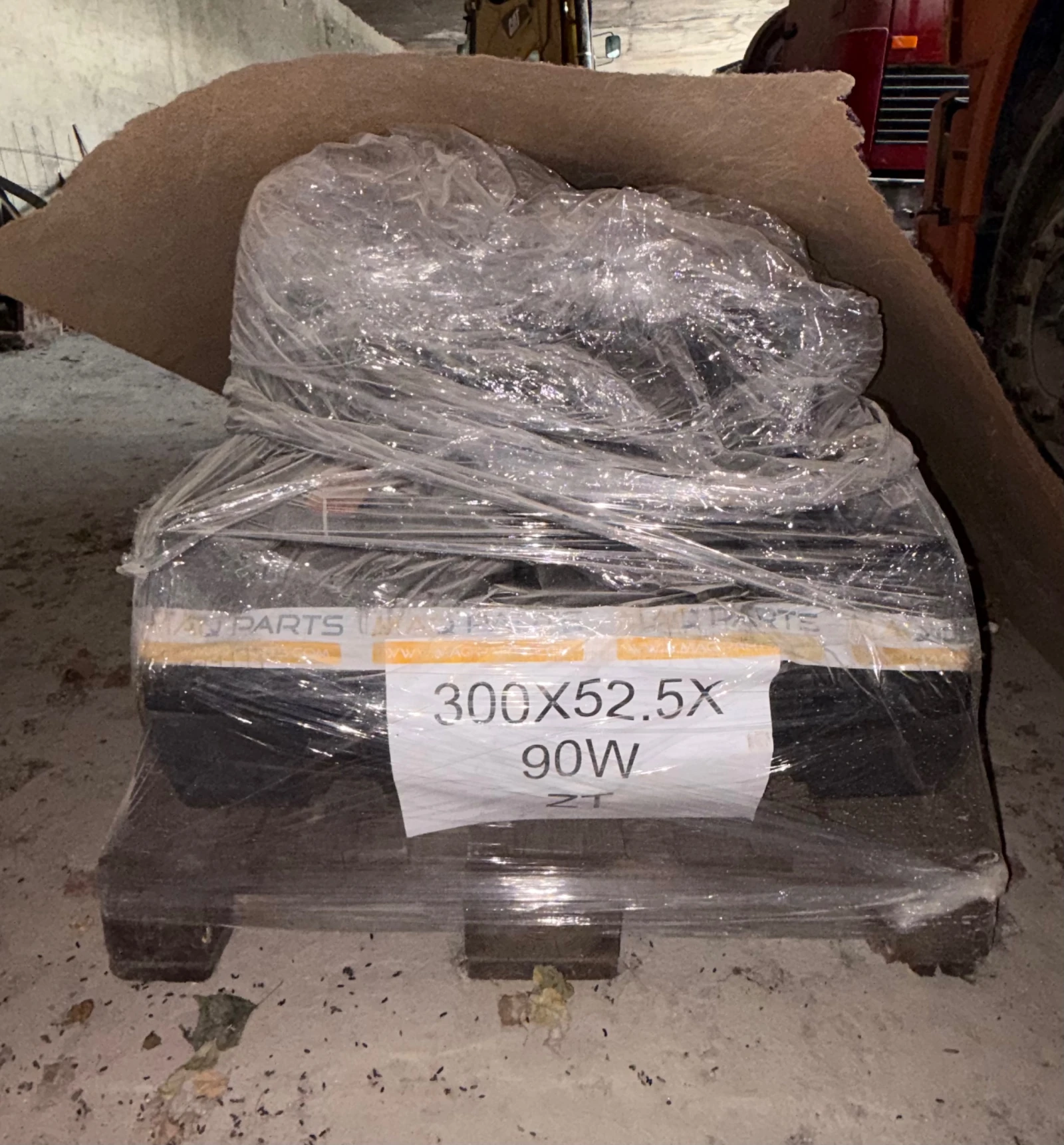 Багер Cat 303, снимка 11 - Индустриална техника - 55693175