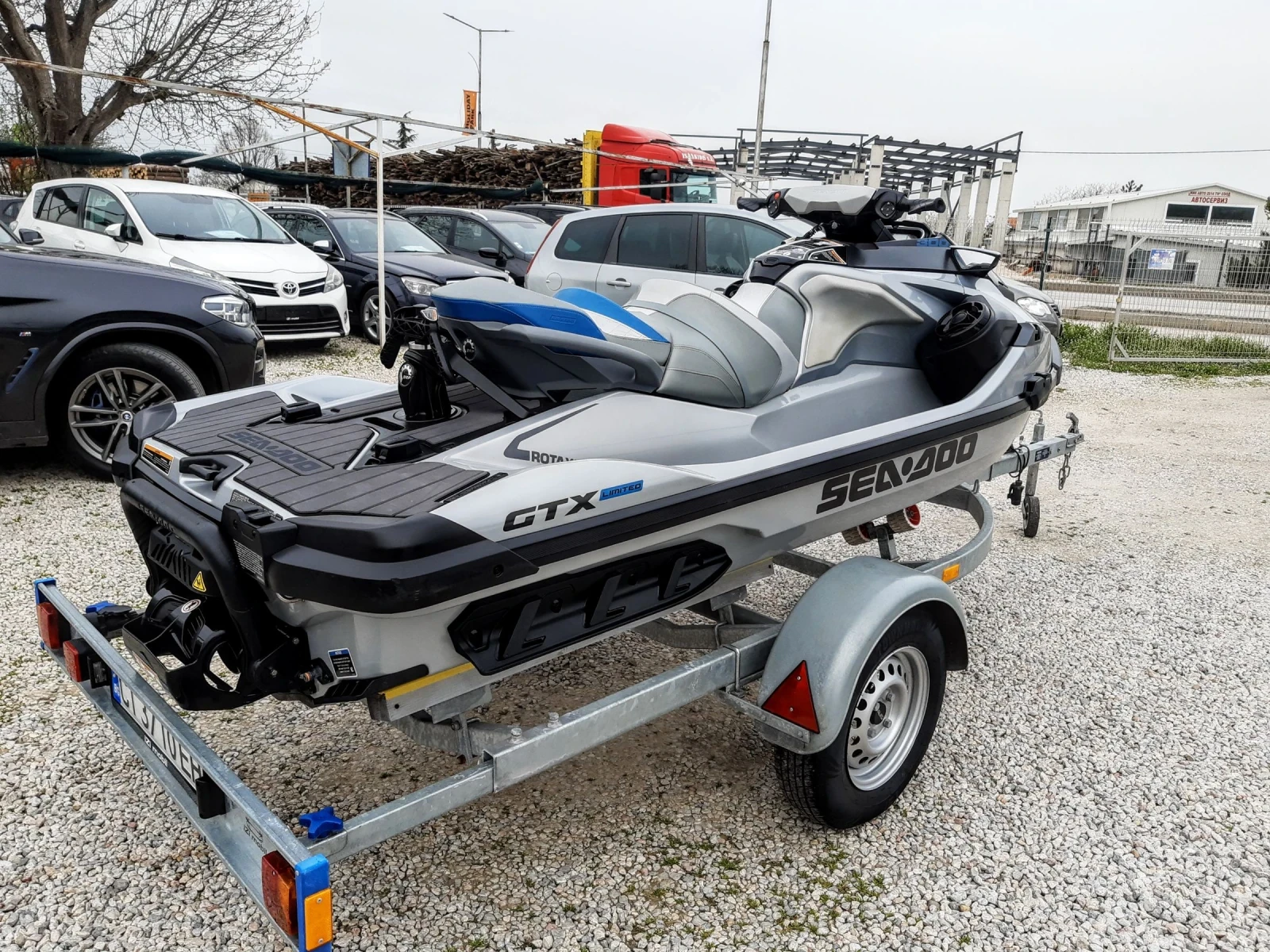 Джет Bombardier Sea Doo  GTX-300 Limited