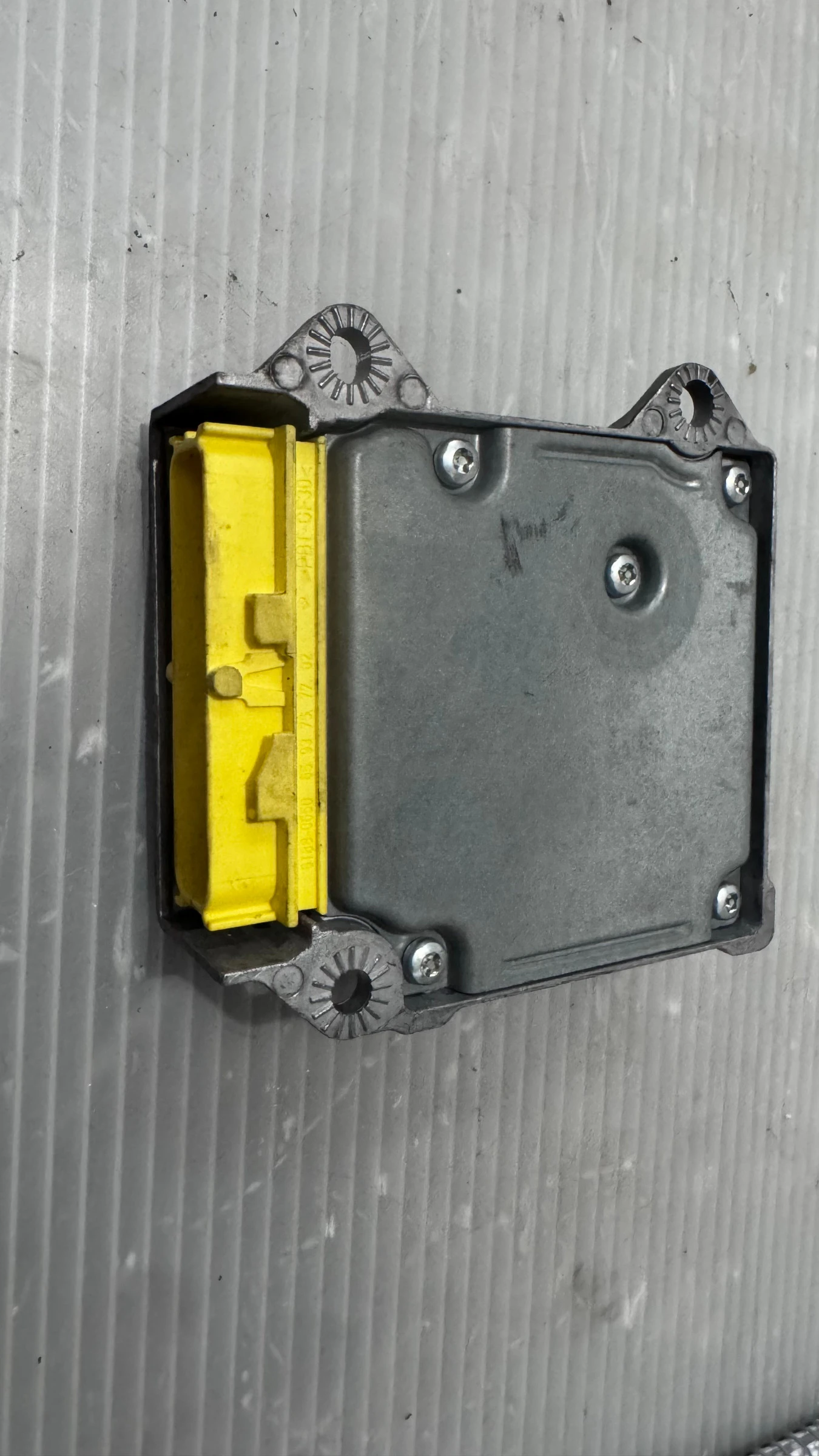 Airbag  /  /  a VW Golf 5 - 1K0909605 | Mobile.bg   1