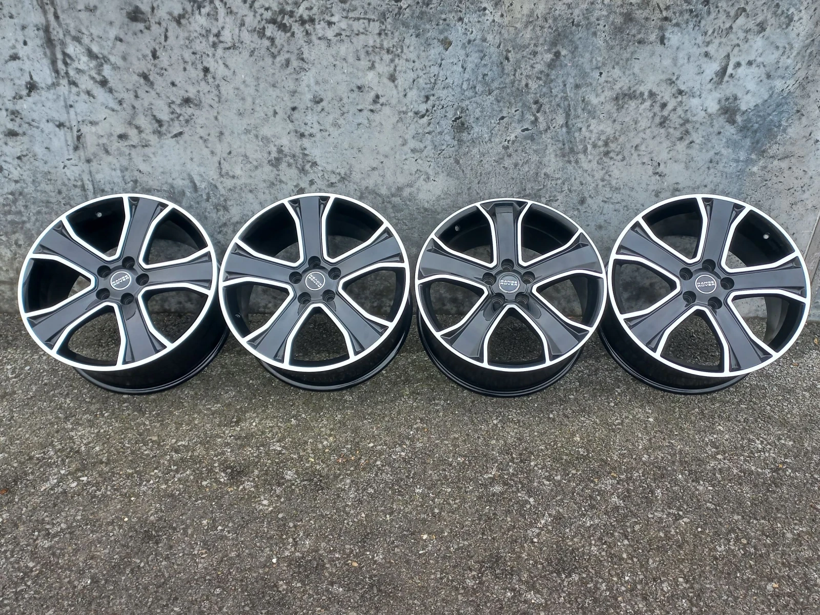   Land Rover | Mobile.bg   12