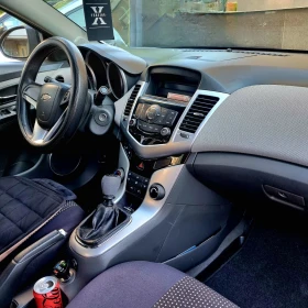 Chevrolet Cruze 1.6 16V, снимка 9
