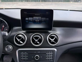 Mercedes-Benz CLA 250 4MATIC* DISTRONIC* PANORAMA* ПОДГРЕВ* , снимка 11