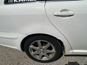 Toyota Avensis D4D, снимка 2