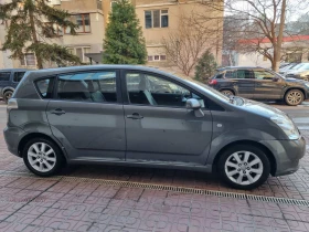 Toyota Corolla verso, снимка 1