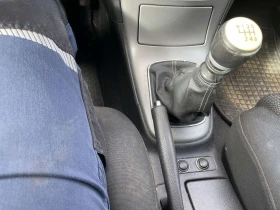 Toyota Avensis - 3100 € / 6063.07 лв. - 96393672 8