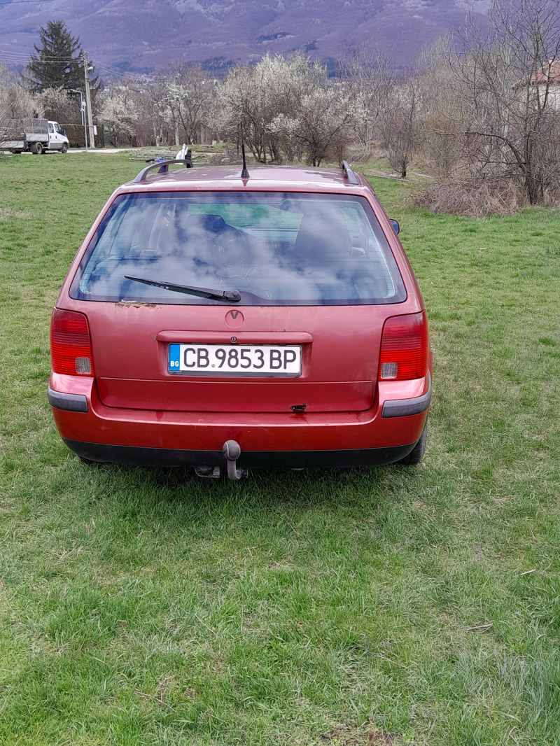 VW Passat, снимка 3 - Автомобили и джипове - 46031598