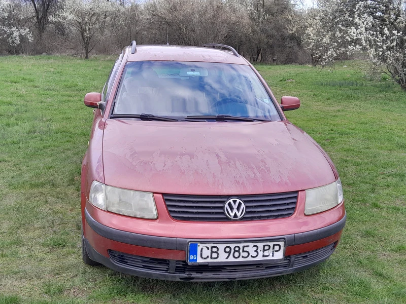 VW Passat, снимка 8 - Автомобили и джипове - 47558021