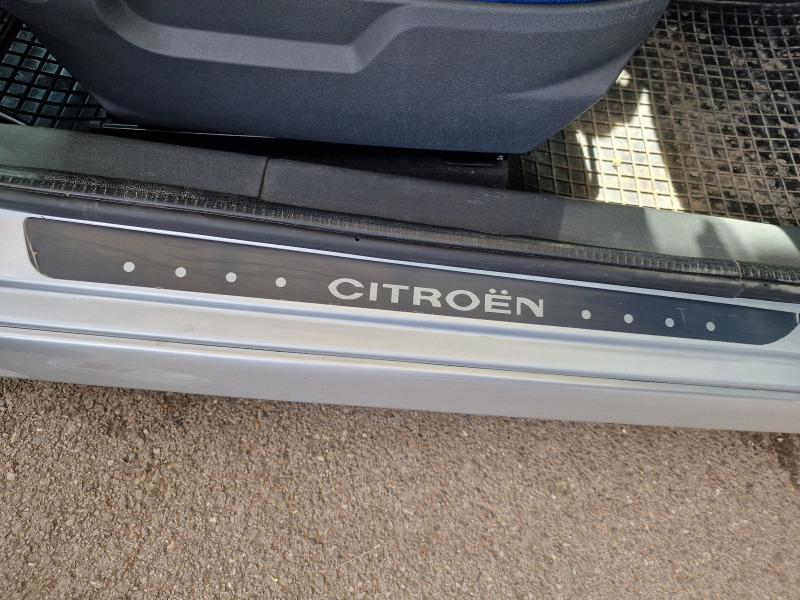 Citroen C2, снимка 13 - Автомобили и джипове - 45846796