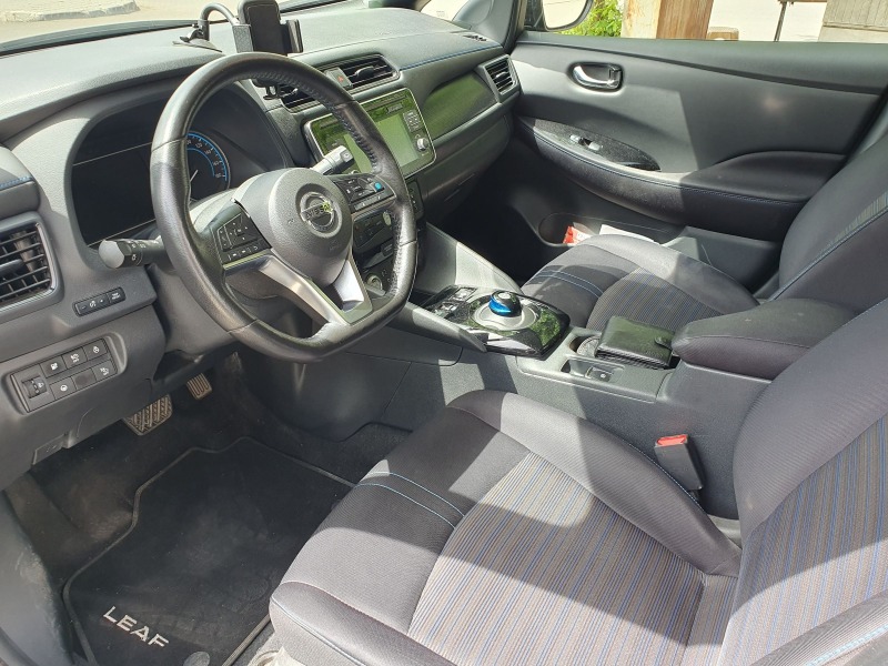 Nissan Leaf  ZE1 40kwh термопомпа, снимка 5 - Автомобили и джипове - 46152560