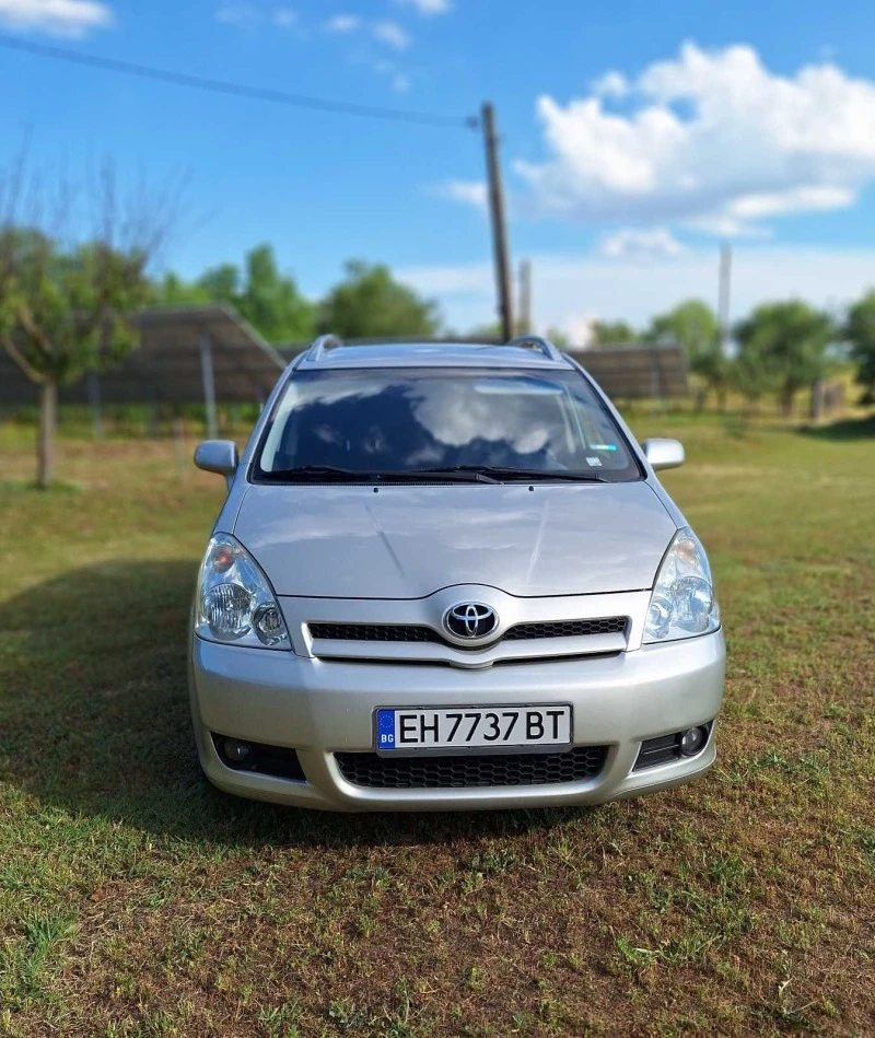 Toyota Corolla verso, снимка 2 - Автомобили и джипове - 46885894