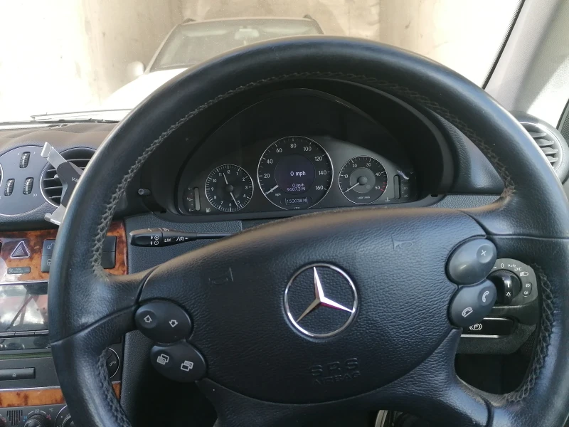 Mercedes-Benz CLK 270 cdi, снимка 6 - Автомобили и джипове - 47802778