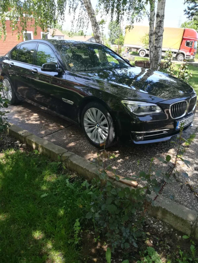 BMW 740 xDrive, снимка 5 - Автомобили и джипове - 48462212