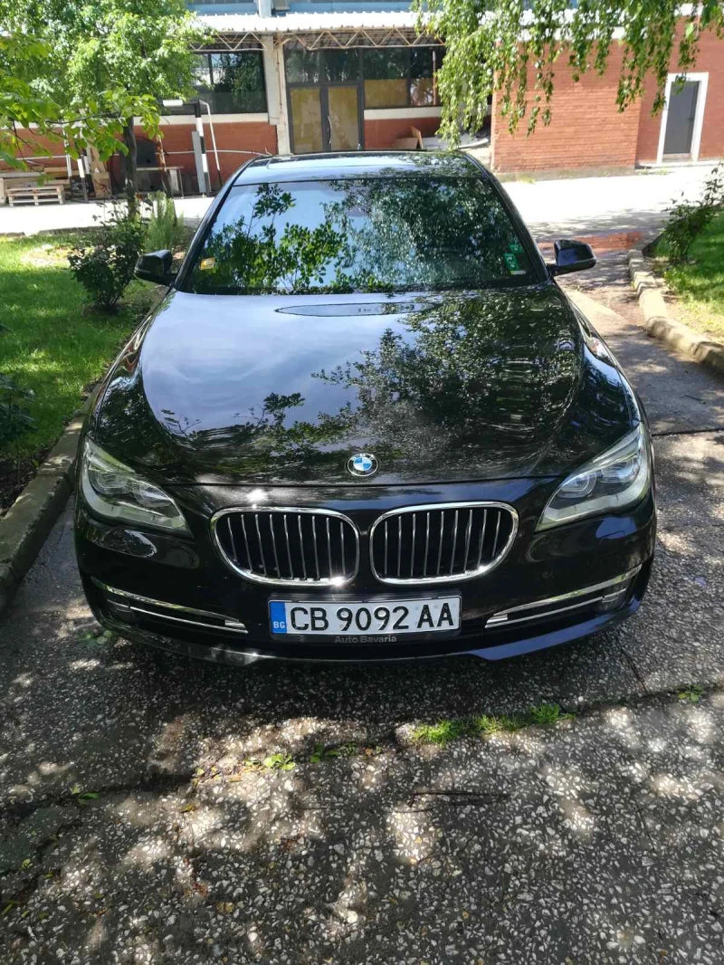 BMW 740 xDrive, снимка 1 - Автомобили и джипове - 48462212