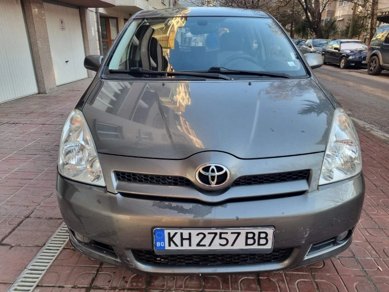 Toyota Corolla verso, снимка 2 - Автомобили и джипове - 48587630