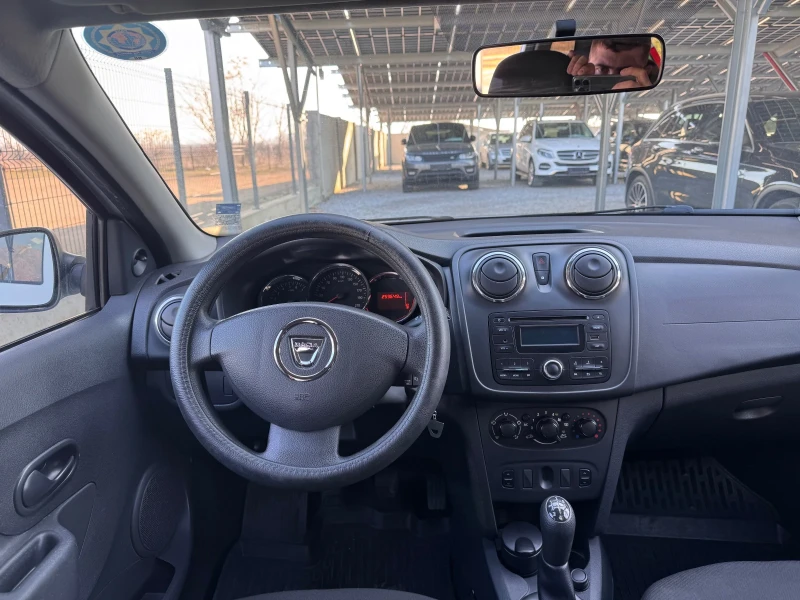 Dacia Logan 1.2i Газов Инжекцион, снимка 12 - Автомобили и джипове - 48851075