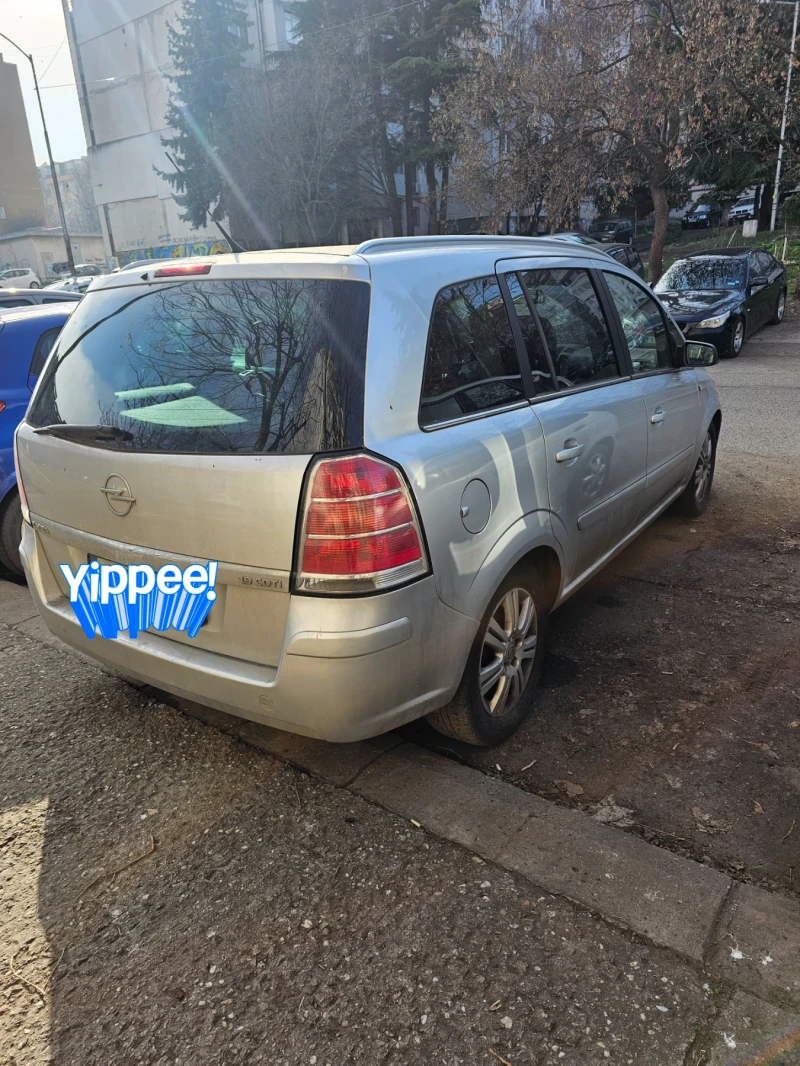 Opel Zafira 1.9 CDTI, снимка 3 - Автомобили и джипове - 48918945