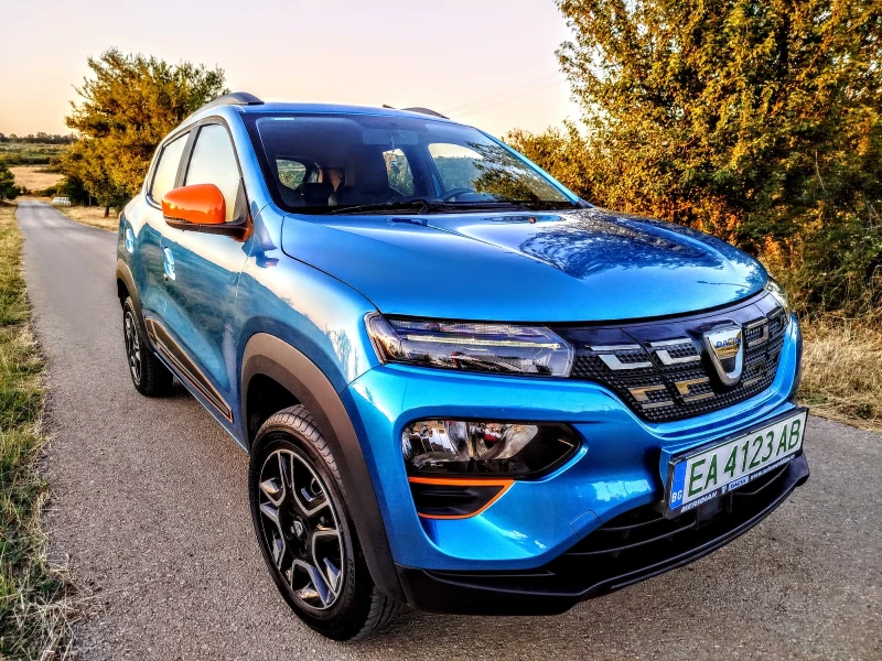 Dacia Spring, снимка 7 - Автомобили и джипове - 51436206