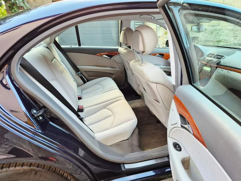 Mercedes-Benz E 200 2.0i-kompressor-navi-6speed-нов, снимка 16 - Автомобили и джипове - 52012734