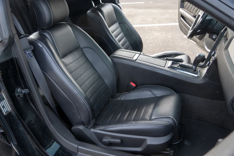 Ford Mustang GT 5.0, снимка 11 - Автомобили и джипове - 52432798