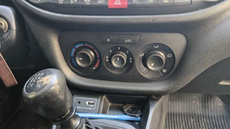 Fiat Doblo, снимка 3 - Автомобили и джипове - 52552032