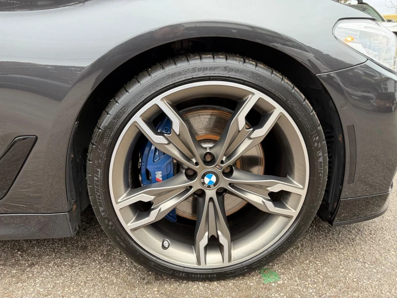 BMW 540 xDrive M-Pack, снимка 11 - Автомобили и джипове - 53249421