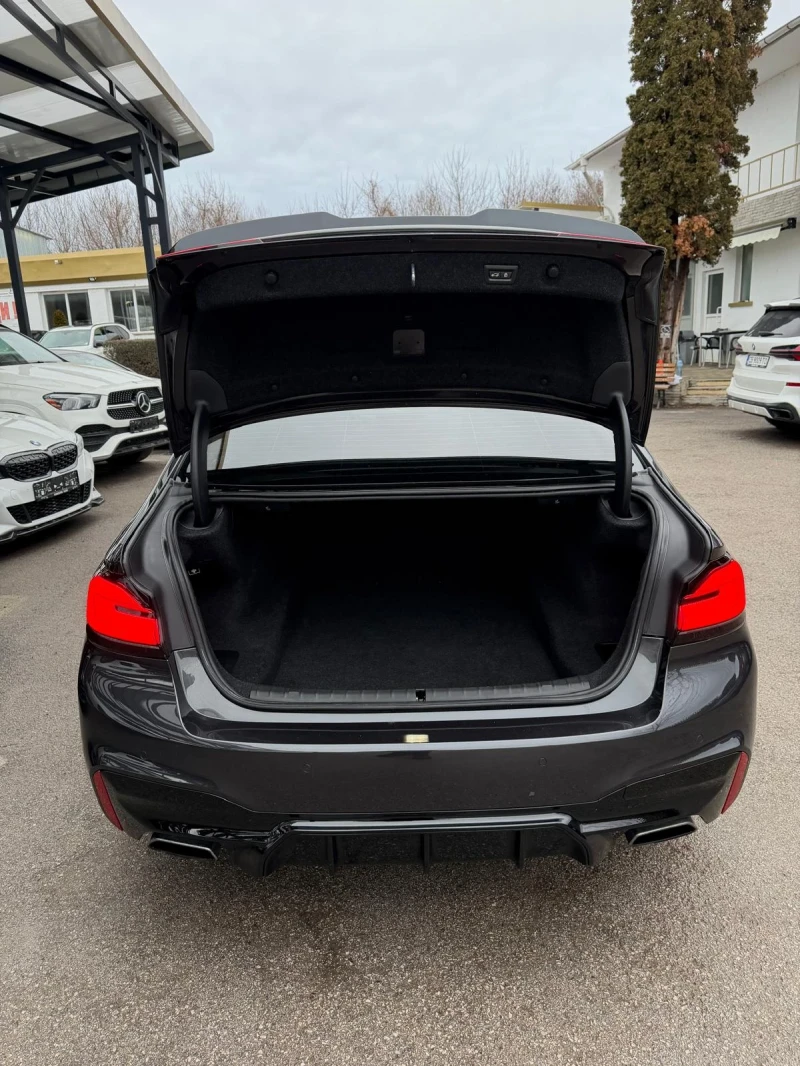 BMW 540 xDrive M-Pack, снимка 8 - Автомобили и джипове - 53249421