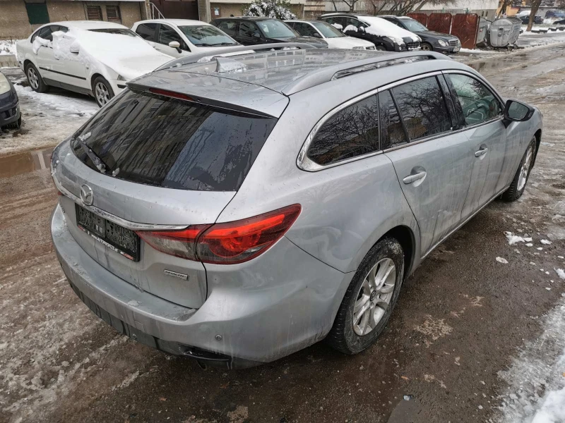 Mazda 6 2.2SKYACIV, снимка 4 - Автомобили и джипове - 53432247