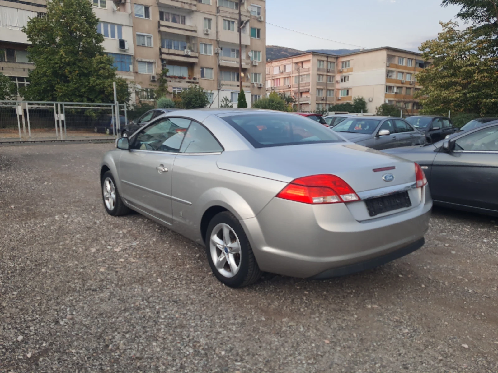 Ford Focus 1.6i Пининфарина, снимка 6 - Автомобили и джипове - 55926434