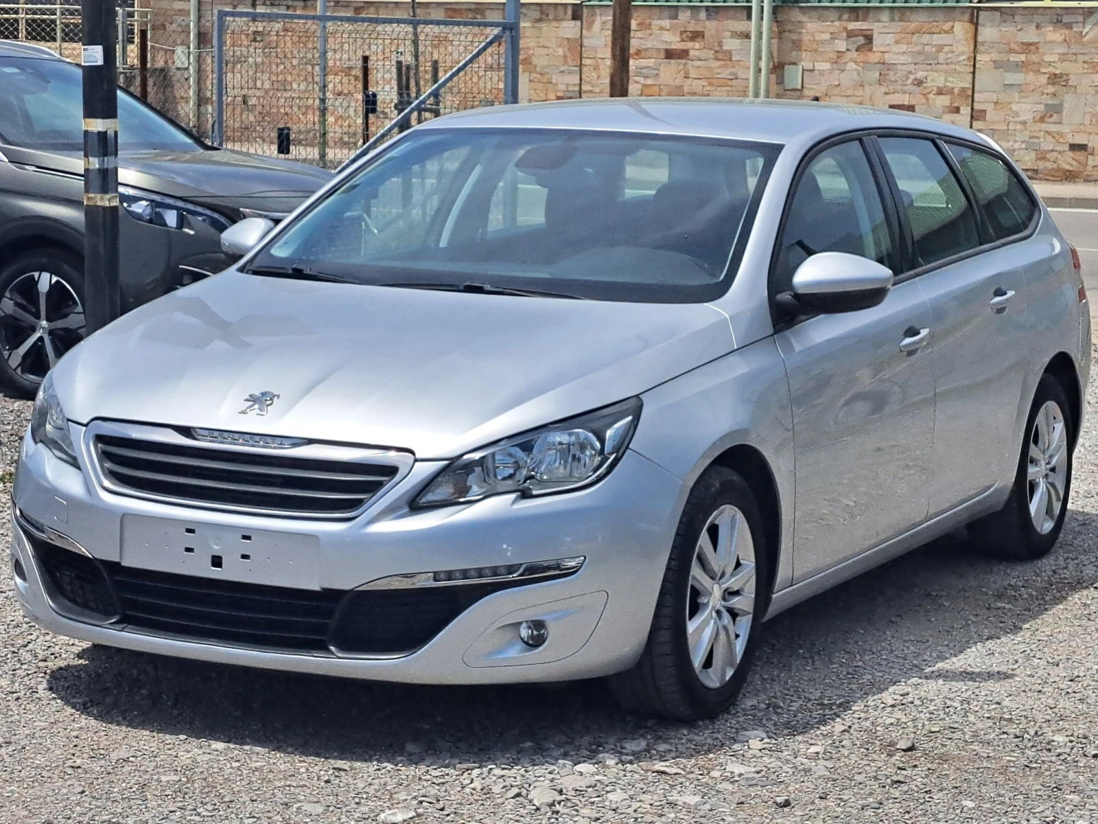 Peugeot 308 1.6hdi 100ps. NAVI - изображение 2