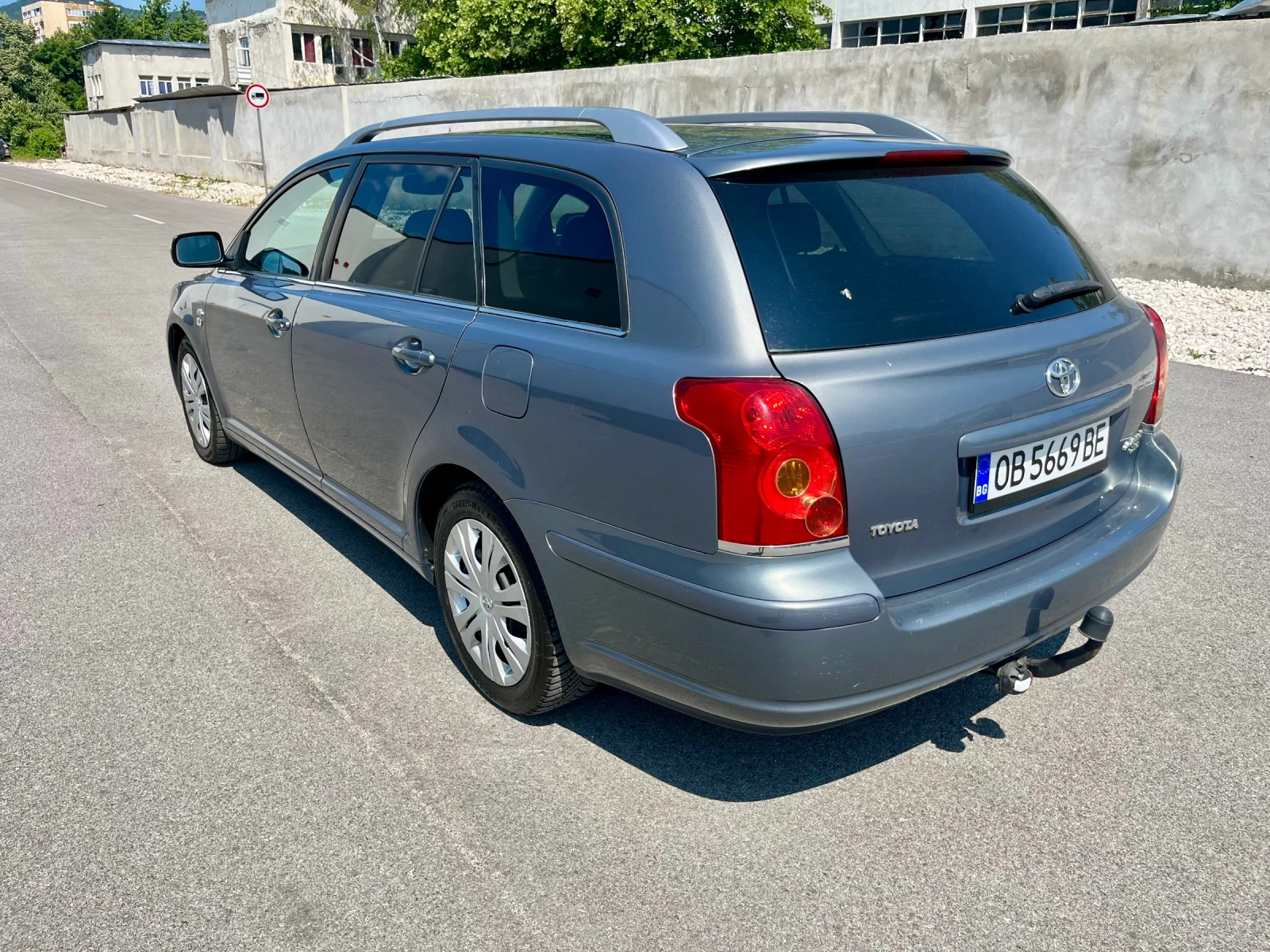 Toyota Avensis D4d 116 кс full екстри - изображение 3
