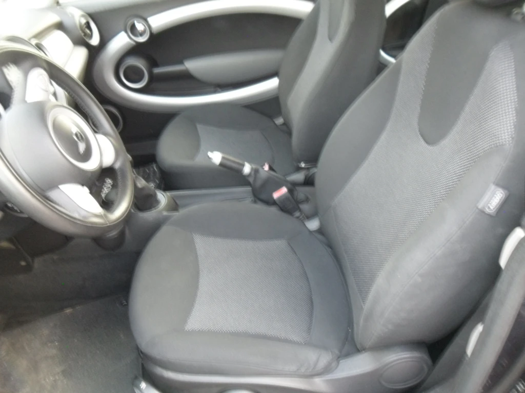 Mini Clubman 1.6 й - изображение 9