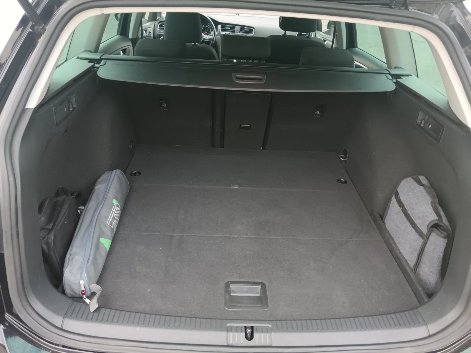 VW Golf Variant MK 7.5 Facelift/2.0 TDI 150 к.с/Full LED/Distronic - изображение 8